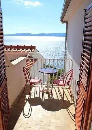 In With Sea View, Balcony, Air Conditioning, Wi-fi Apartament *