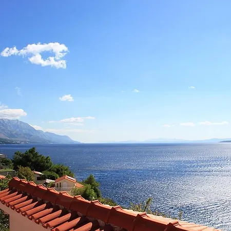 In With Sea View, Balcony, Air Conditioning, Wi-fi *